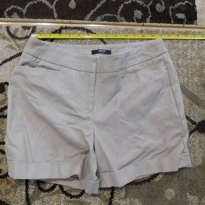 Apt 9 Shorts Size 8